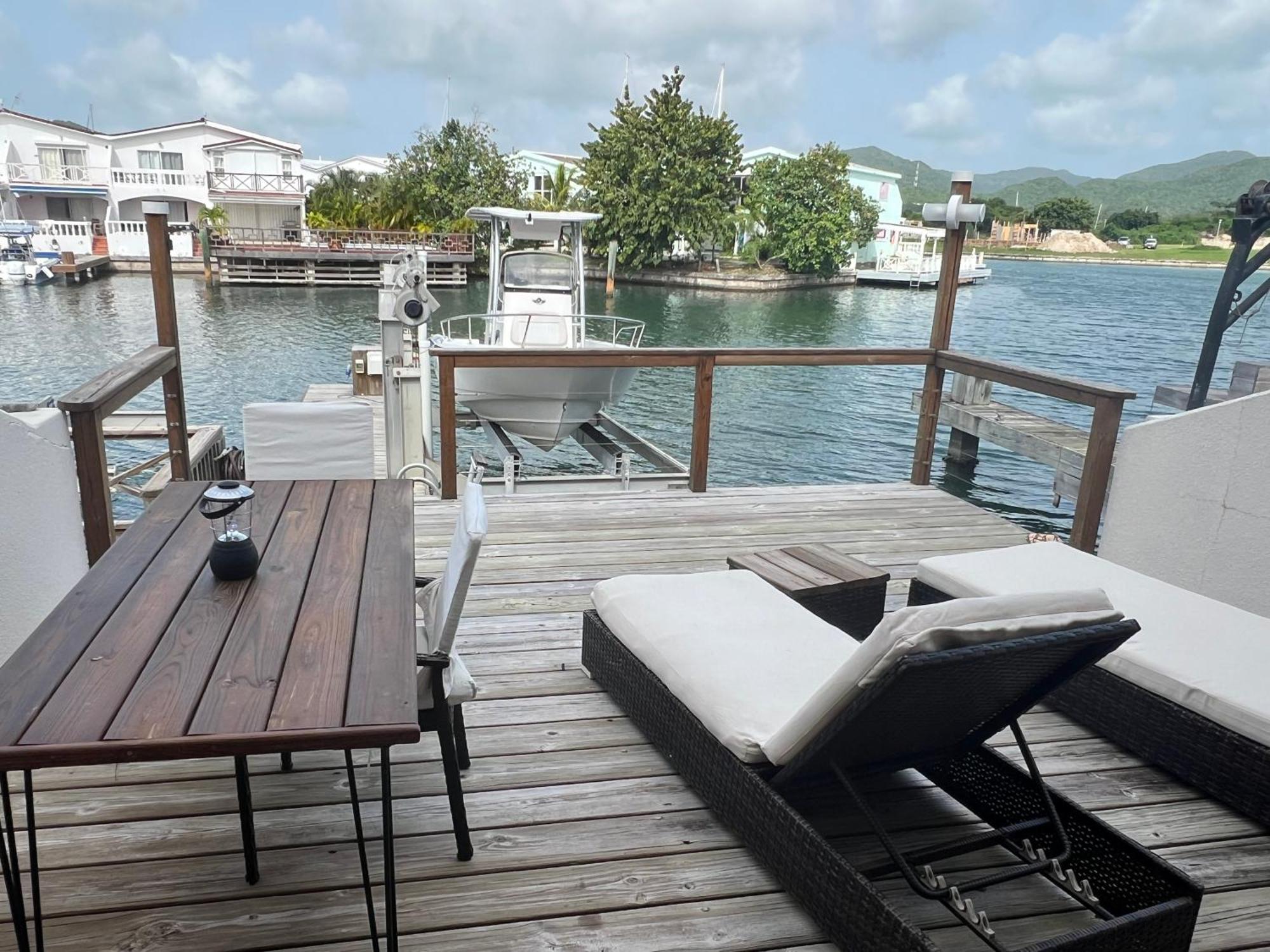 Antigua Chiama Italia Villas Jolly Harbour Eksteriør billede