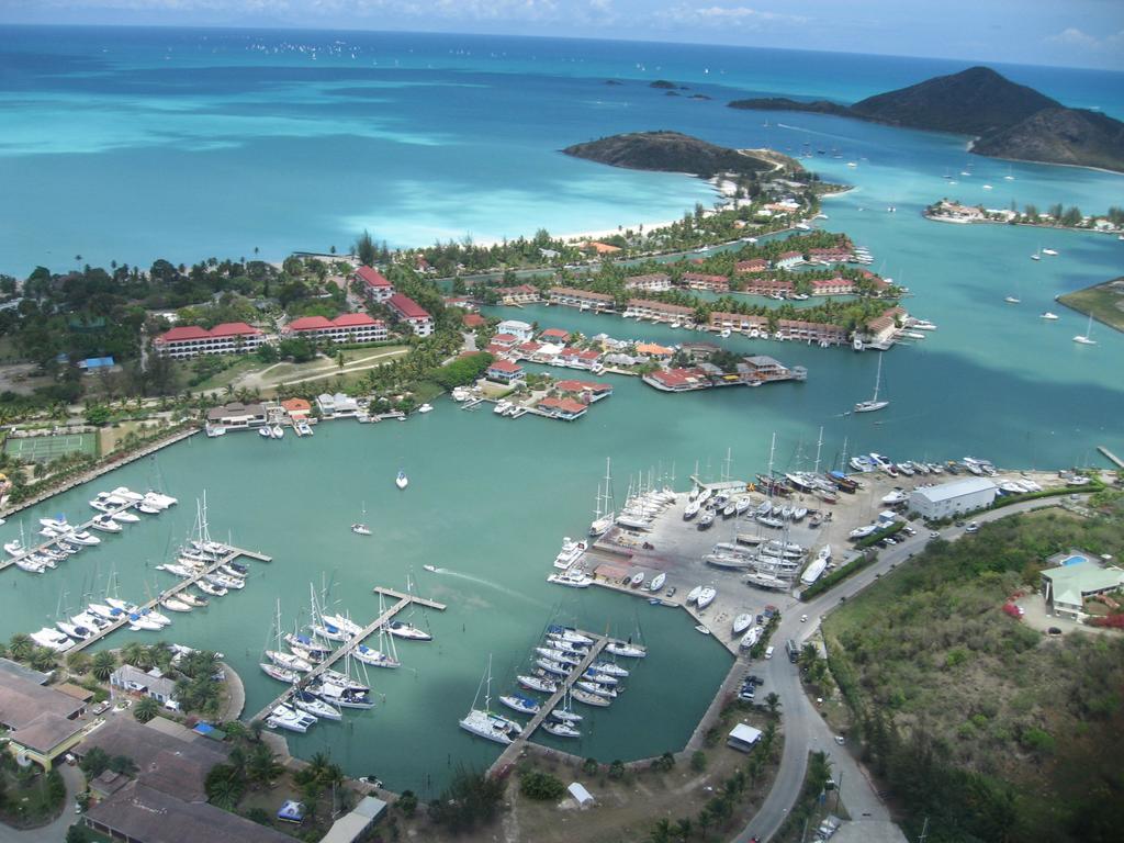 Antigua Chiama Italia Villas Jolly Harbour Eksteriør billede